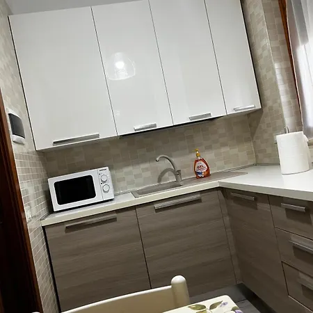 Dimora Ugo Foscolo 3*